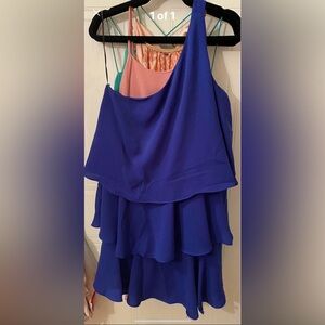 Women’s size large boutique dress blue new with tags